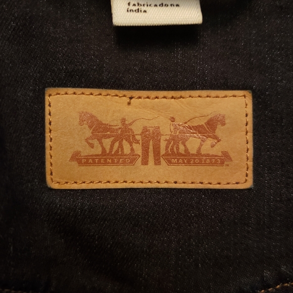 Levi's Denim Jacket Dark Wash - S/P/CH/P - Picture 8 of 9